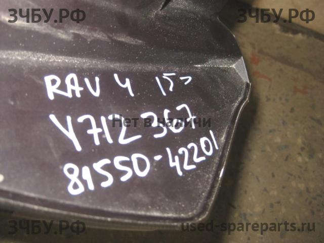Toyota RAV 4 (4) Фонарь правый