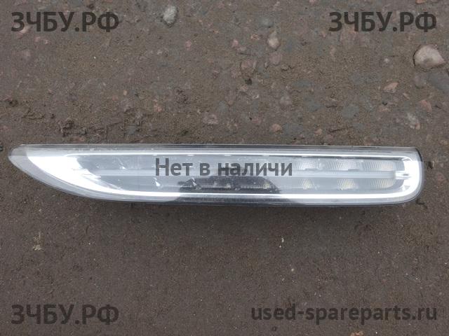 Porsche Cayenne 2 (958) Фара дневного света правая (ходовые огни)