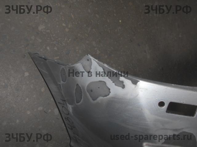 Honda Civic 8 (4D) Бампер передний