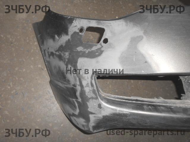 Honda Civic 8 (4D) Бампер передний