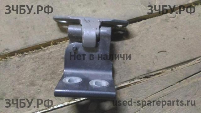 Hummer H-3 Петля двери задней левой