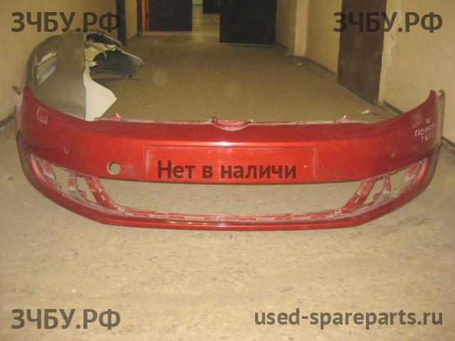 Volkswagen Golf 6 Бампер передний