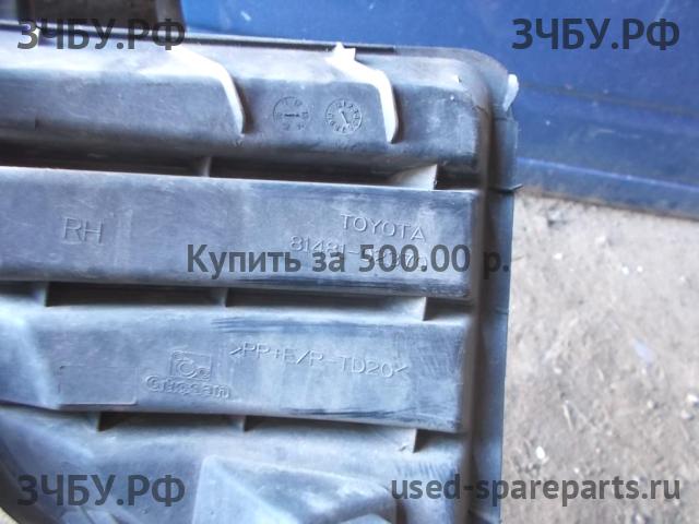 Toyota RAV 4 (4) Заглушка в бампер