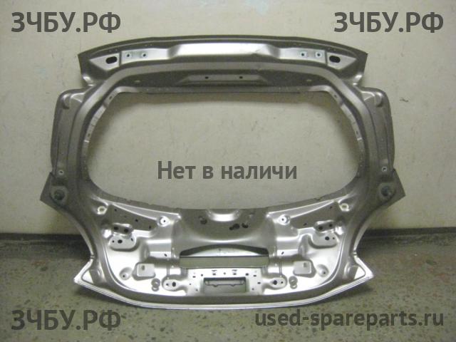 Peugeot 208 (1) Дверь багажника