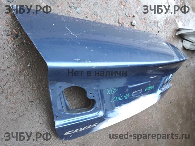 Honda Civic 8 (4D) Крышка багажника