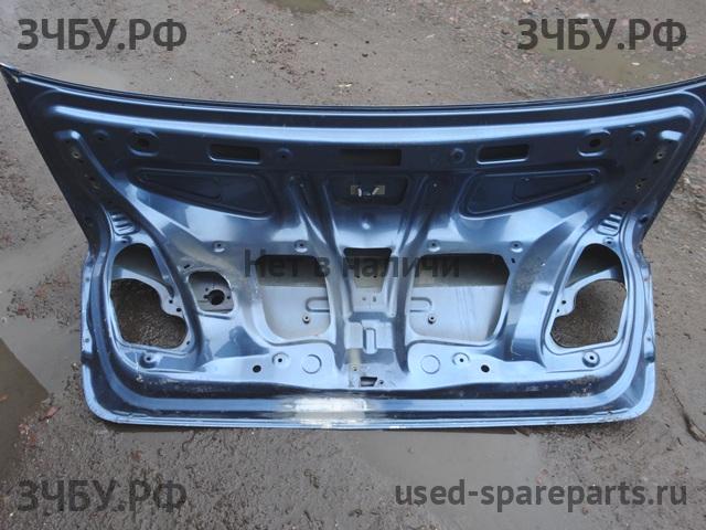 Honda Civic 8 (4D) Крышка багажника