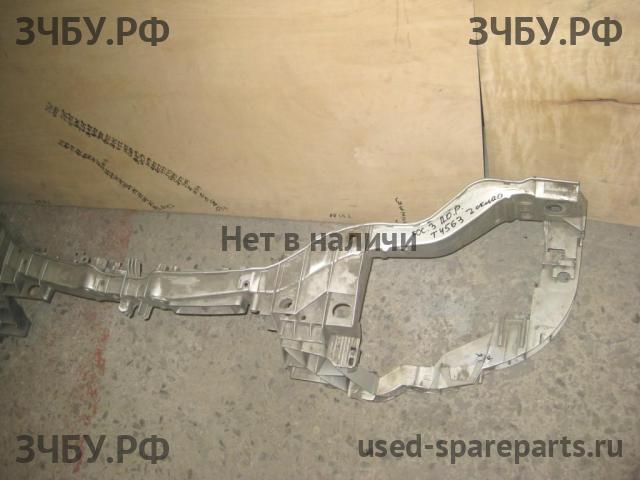 Ford Focus 3 Панель передняя (телевизор)