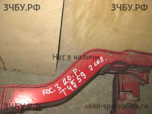 Ford Focus 3 Панель передняя (телевизор)