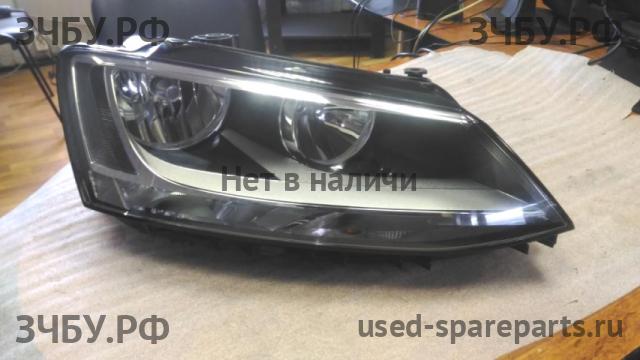 Volkswagen Jetta 6 Фара правая