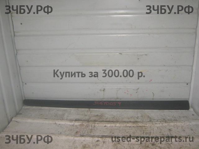 Citroen C3 (1) Молдинг двери передней левой