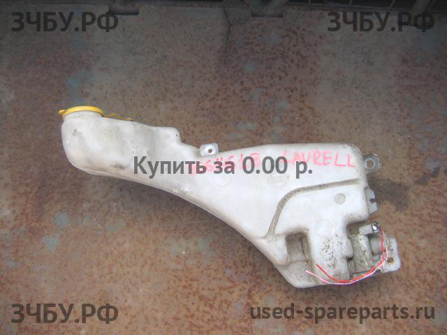 Nissan Laurel (E-HC35/E-GC35) Бачок омывателя лобового стекла