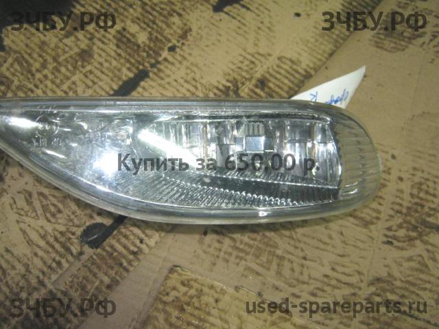 Toyota Camry 5 (V30) ПТФ правая