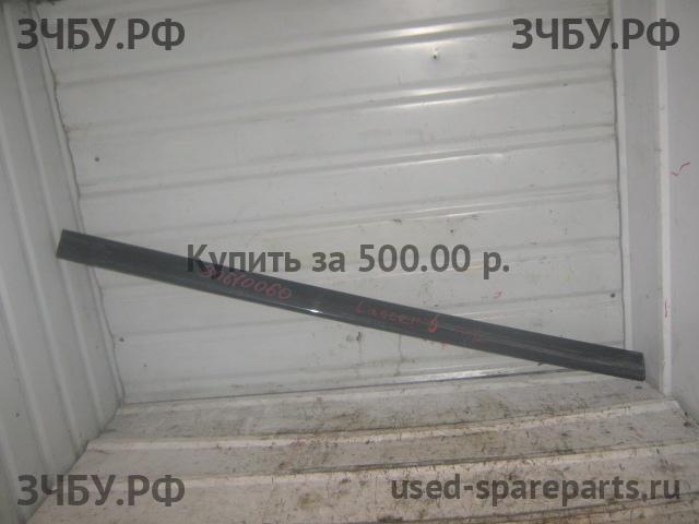 Mitsubishi Lancer 9 [CS/Classic] Молдинг двери передней левой