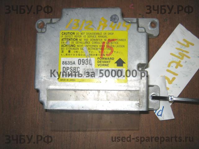 Mitsubishi Pajero/Montero 4 Блок управления AirBag (блок активации SRS)