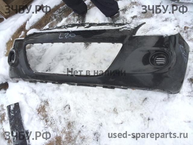 Hyundai i20 (1) Бампер передний