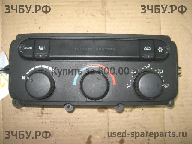 Chrysler Voyager/Caravan 4 Блок управления печкой