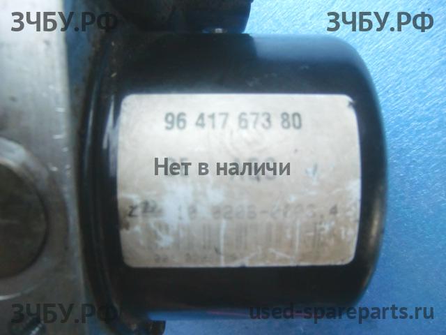 Citroen C5 (2) Блок ABS (насос)