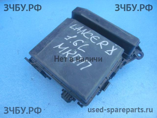 Mitsubishi Lancer 9 [CS/Classic] Блок предохранителей