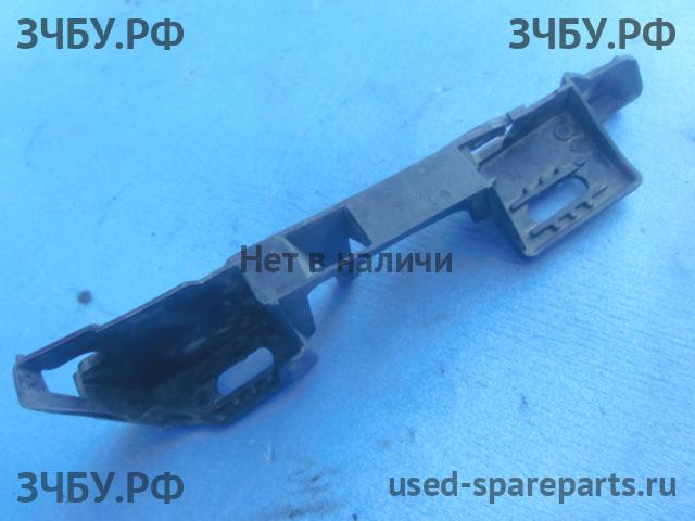 Citroen C4 (1) Кронштейн бампера передний