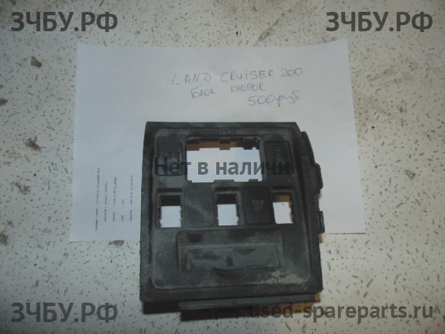 Toyota Land Cruiser 200 Блок кнопок
