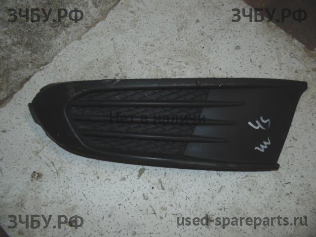Volkswagen Polo 5 (Sedan) Решетка в бампер