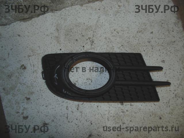 Volkswagen Tiguan 1 (Рестайлинг) Решетка в бампер