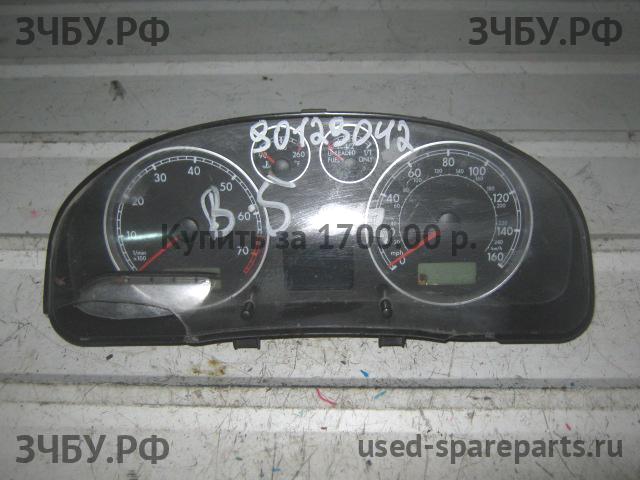 Volkswagen Passat B5 Панель приборов