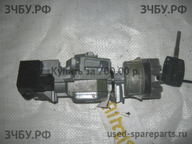 Ford Focus 2 Замок зажигания