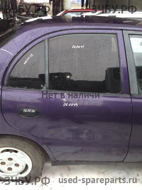 Hyundai Accent 1 Стекло двери задней правой