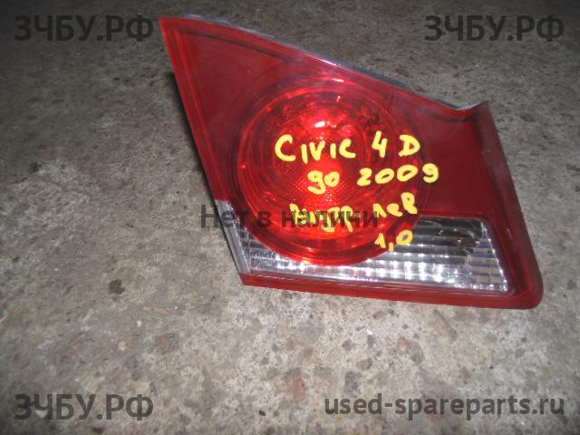 Honda Civic 8 (4D) Фонарь левый