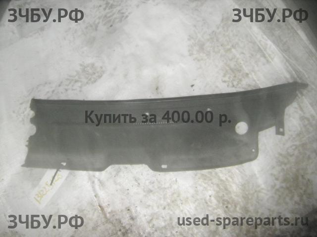 Daewoo Nexia (2008>) Решетка стеклоочистителя (Дефлектор водостока)