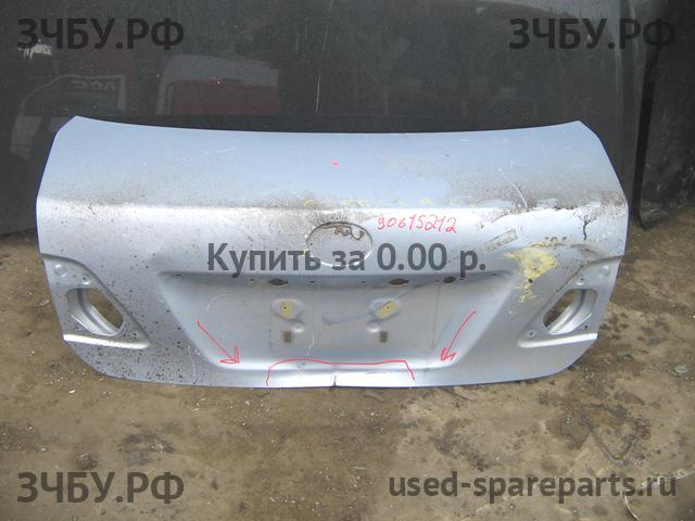 Toyota Corolla (E14 - E15) Крышка багажника
