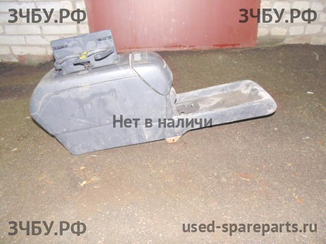 Lexus RX (1) 300 Консоль между сиденьями (Подлокотник)