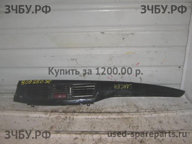 Mitsubishi Lancer 9 [CS/Classic] Накладка декоративная на торпедо