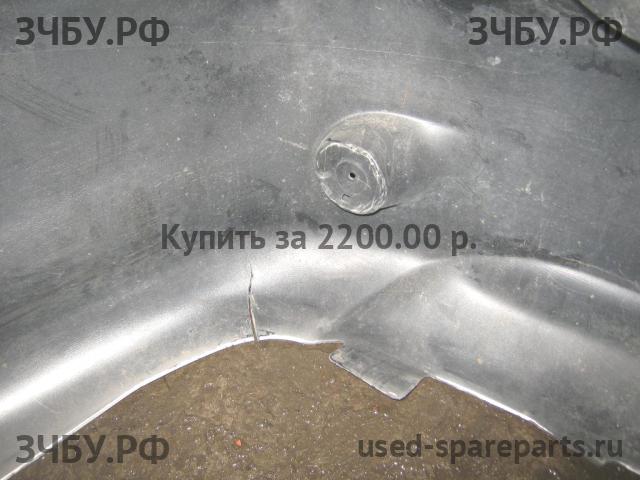 Toyota Corolla (E14 - E15) Бампер задний