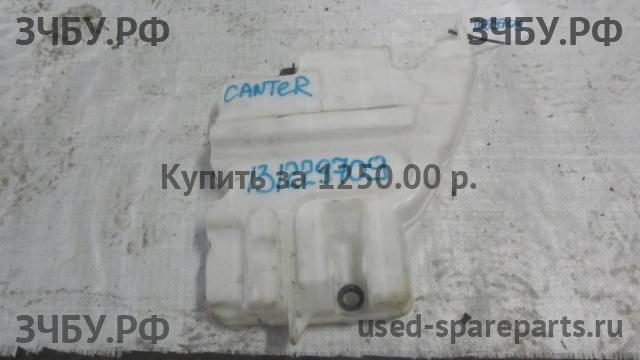 Mitsubishi Fuso/Canter (2) Бачок омывателя лобового стекла