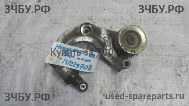 Honda Civic 8 (4D) Ролик ручейкового ремня (дополнительный)