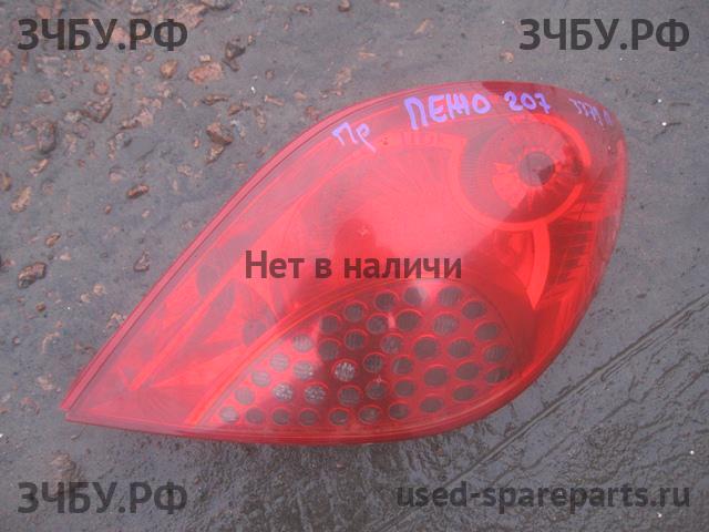 Peugeot 207 Фонарь правый