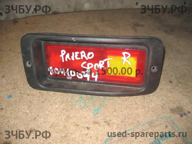 Mitsubishi Pajero/Montero Sport 1 (K9) Фонарь правый