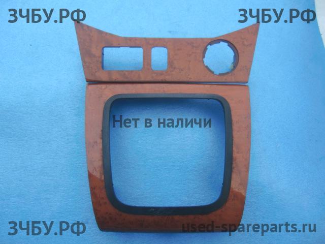Lexus RX (2) 300/330/350/400h Накладка декоративная на кулису (консоль)