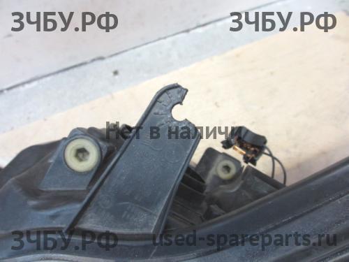 Ford Focus 2 (рестайлинг) Фара левая