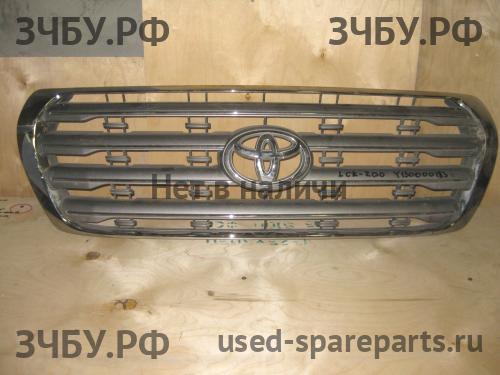 Toyota Land Cruiser 200 Решетка радиатора