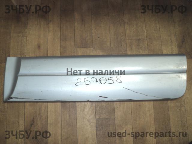 Suzuki Grand Vitara 1 (FT,GT) Молдинг двери передней левой