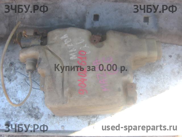 Mazda 626 [GE] Бачок омывателя лобового стекла