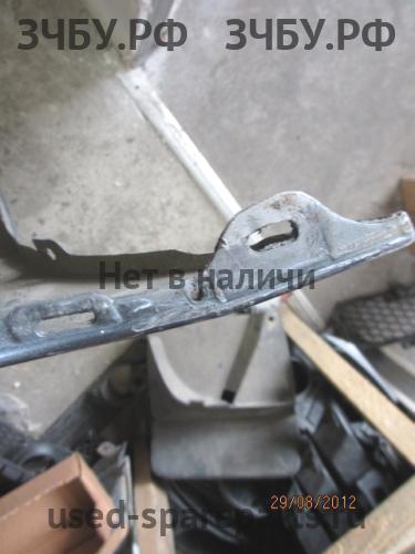 Mazda 3 [BK] Бампер передний