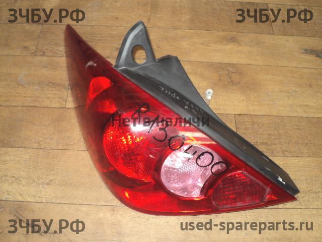 Nissan Tiida 1 Фонарь левый