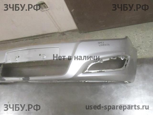 Opel Astra H Бампер передний