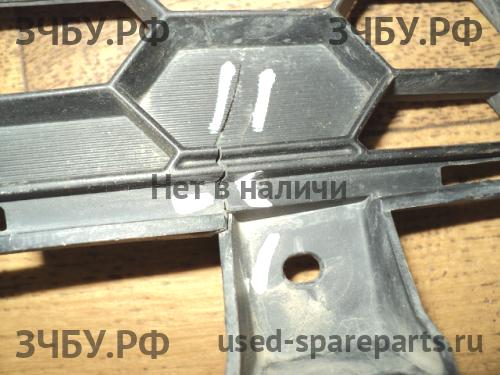Mitsubishi Pajero/Montero Sport 2 (KH) Решетка в бампер