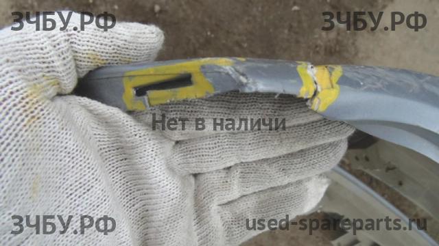 Opel Astra H Бампер передний