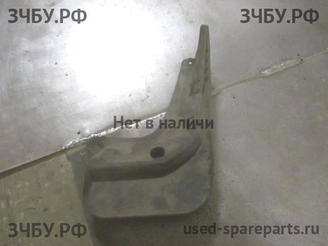 Ford Focus 3 Брызговик задний левый